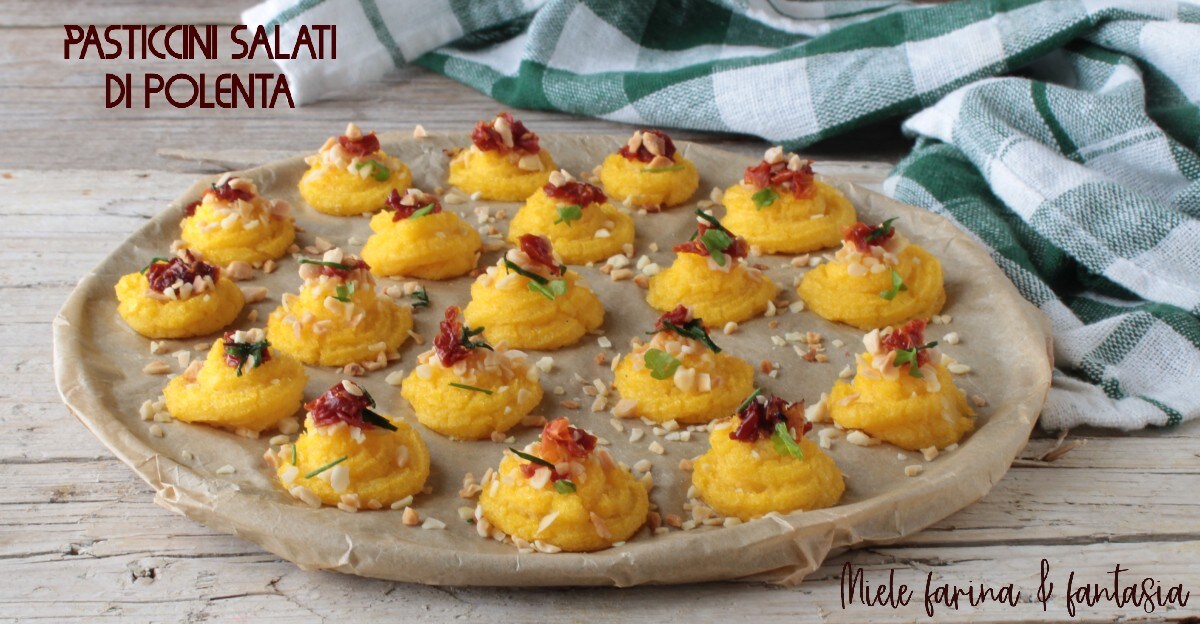 Hartige polenta gebakjes uit de oven