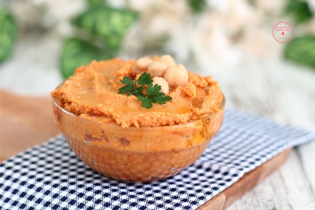 Kikkererwtencrème met paprika