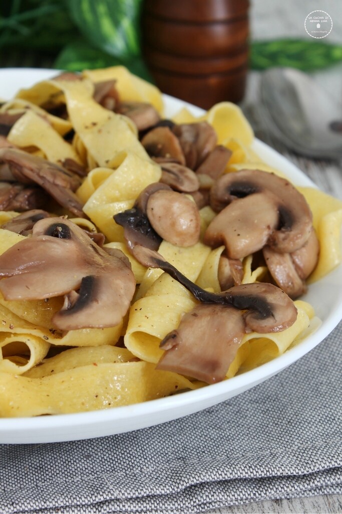 Pappardelle met paddenstoelen