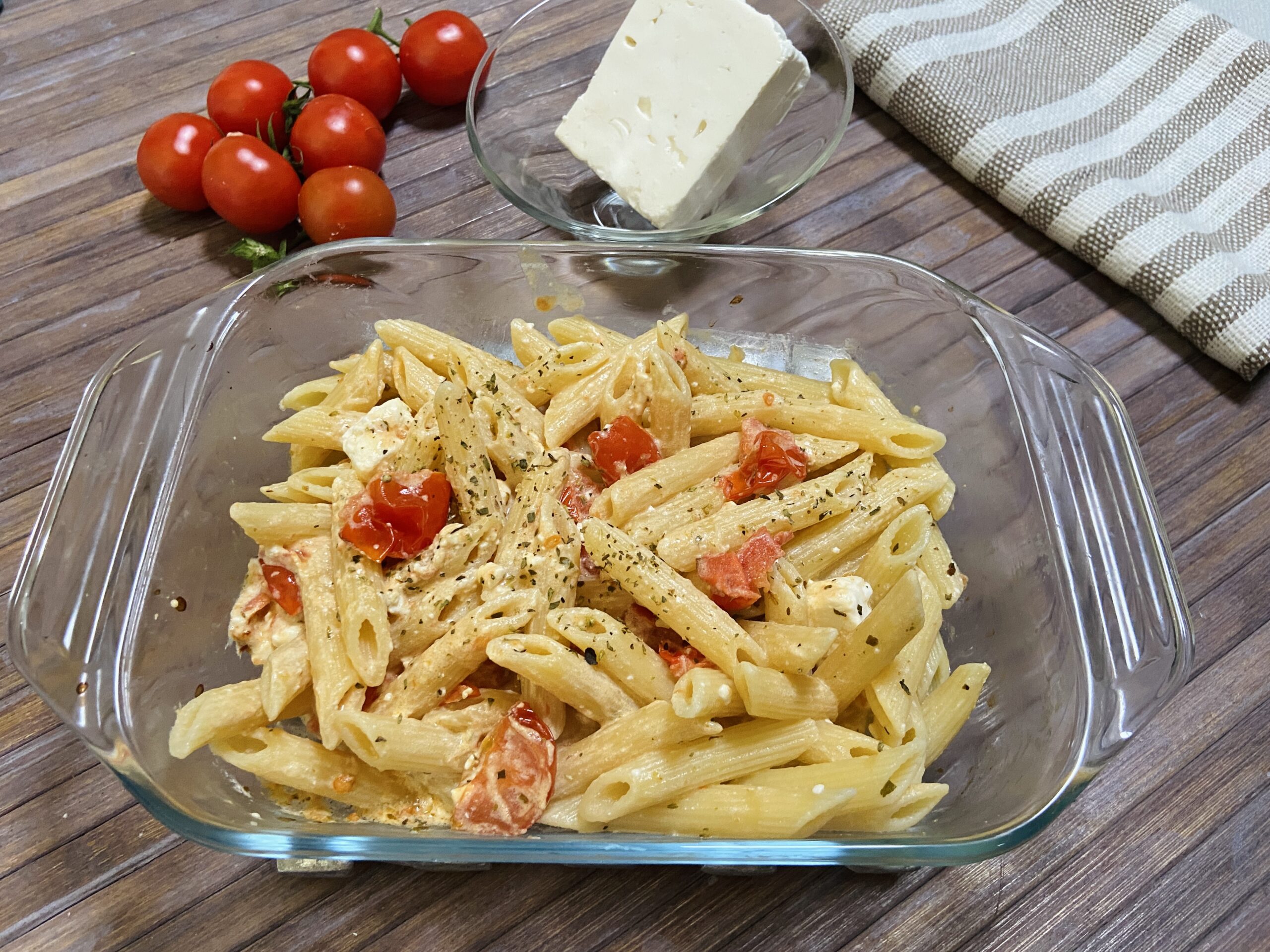 Pasta met feta en cherrytomaten