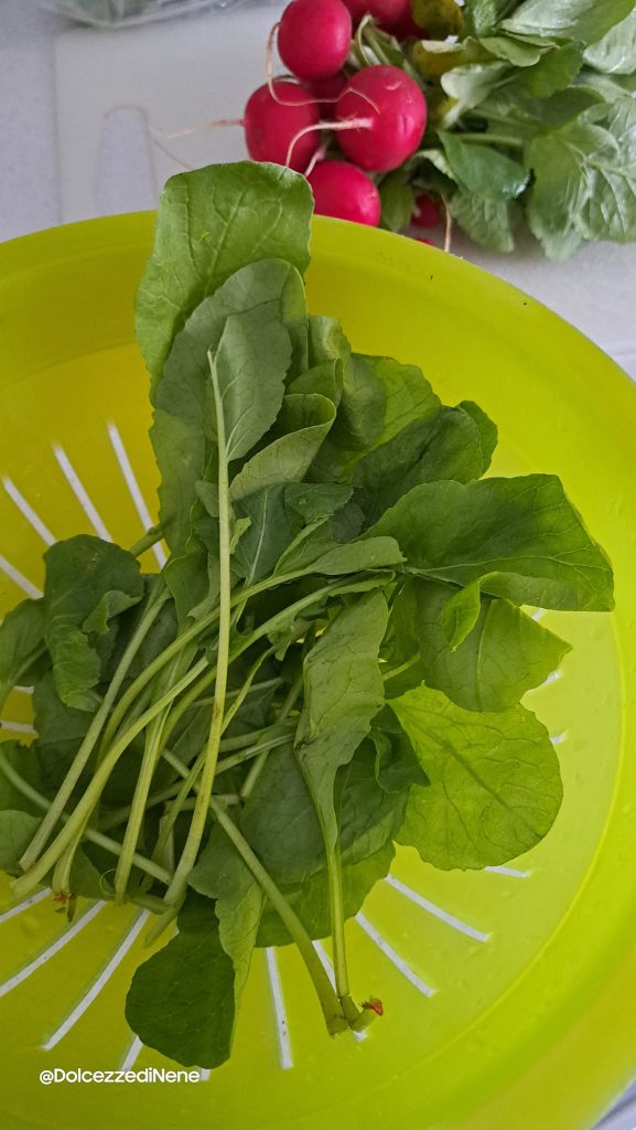 pesto met radijzenbladeren