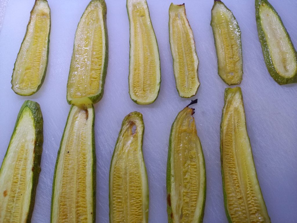 Courgetterolletjes met pestogeur