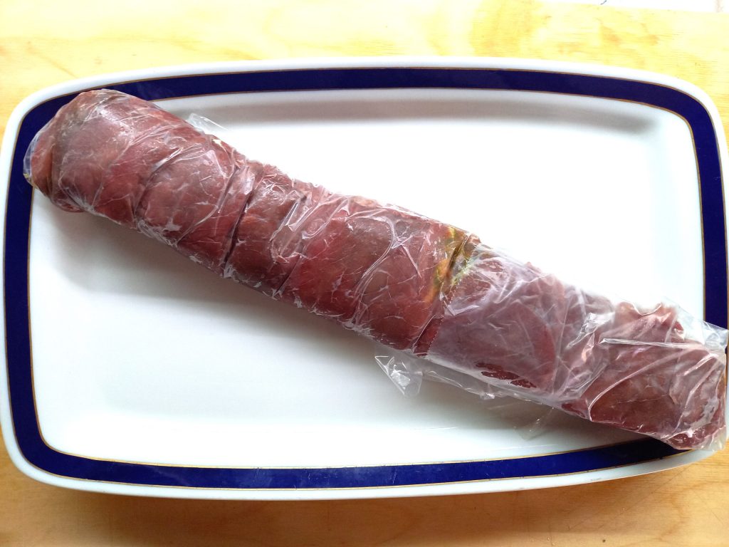 Saccottini van carpaccio met pestogeur