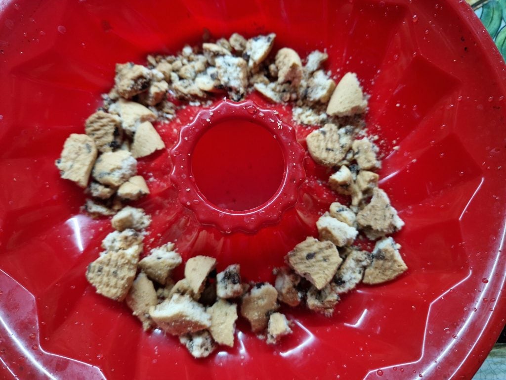 De chocoladevla met kaki en koekjes