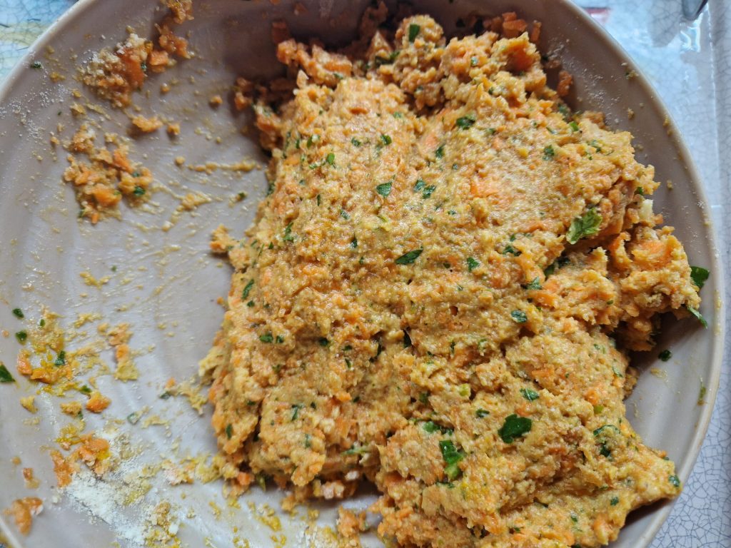 Wortelpannenkoekjes Fingerfood met Sausjes