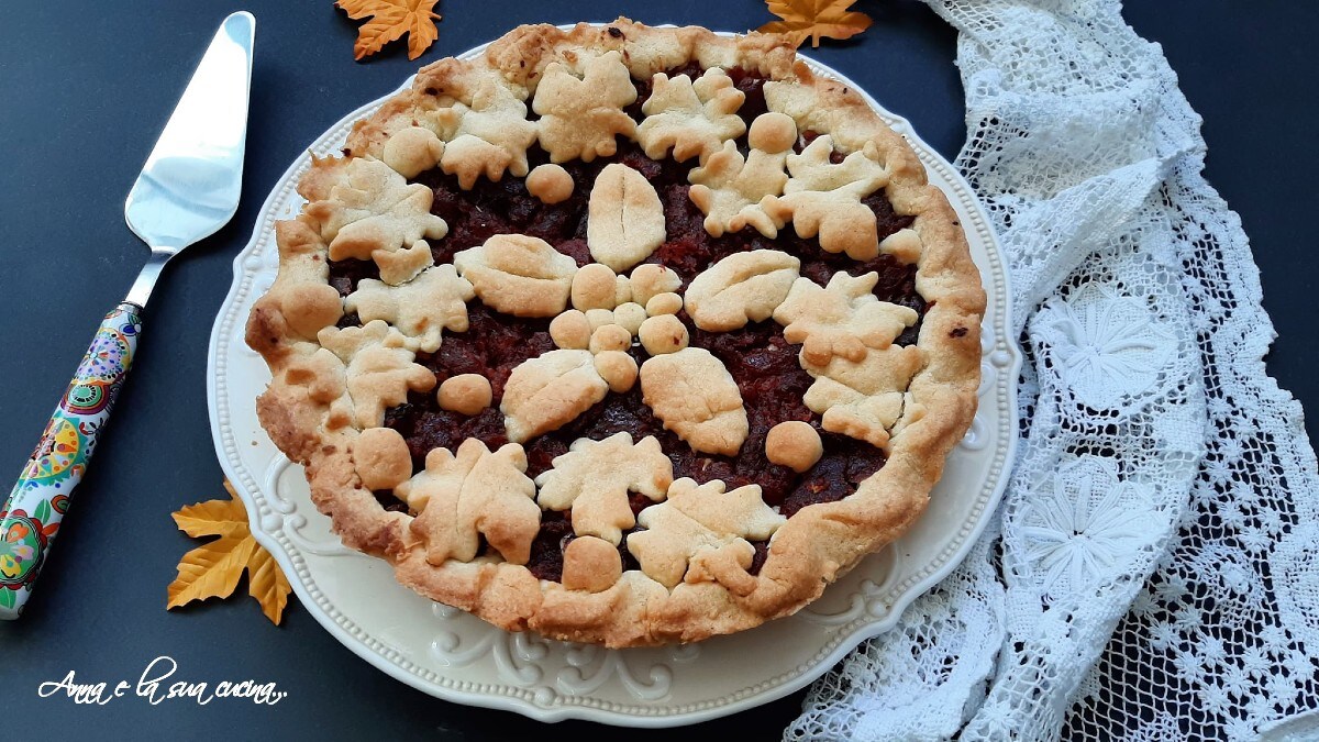 Taart met kweeperenjam geur van de herfst