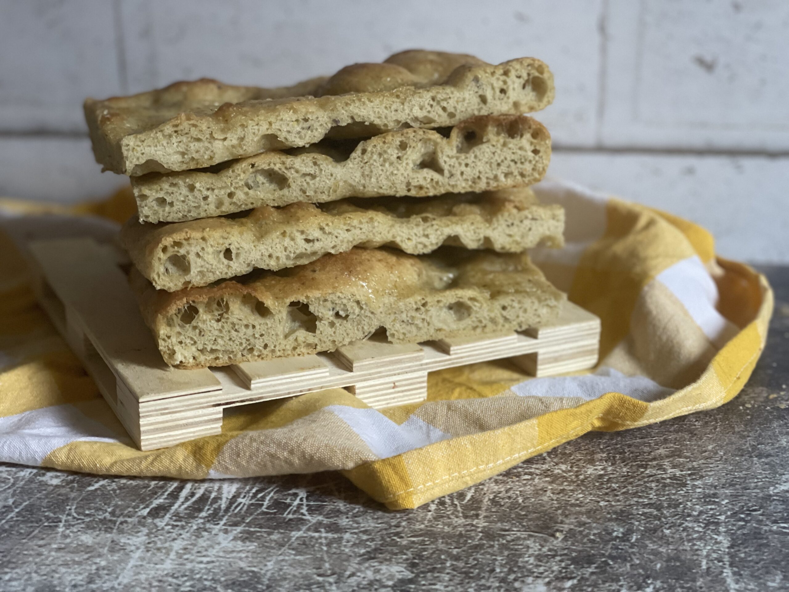 Focaccia met pistache en zuurdesem