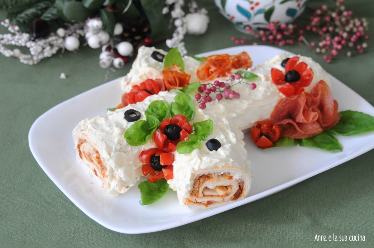 Hartig kerstboomstammetje met bloemen