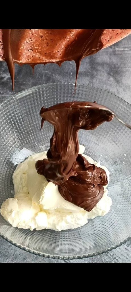 Crème met Griekse yoghurt, mascarpone en Nutella