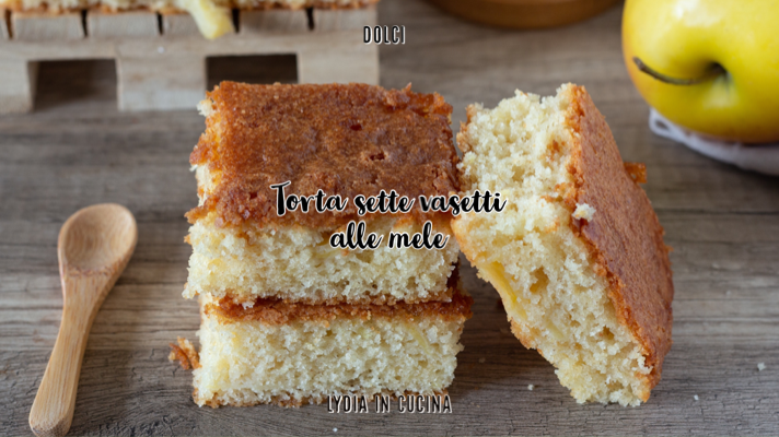 Zachte en zeer gemakkelijke appelzeven-potjes taart om te maken