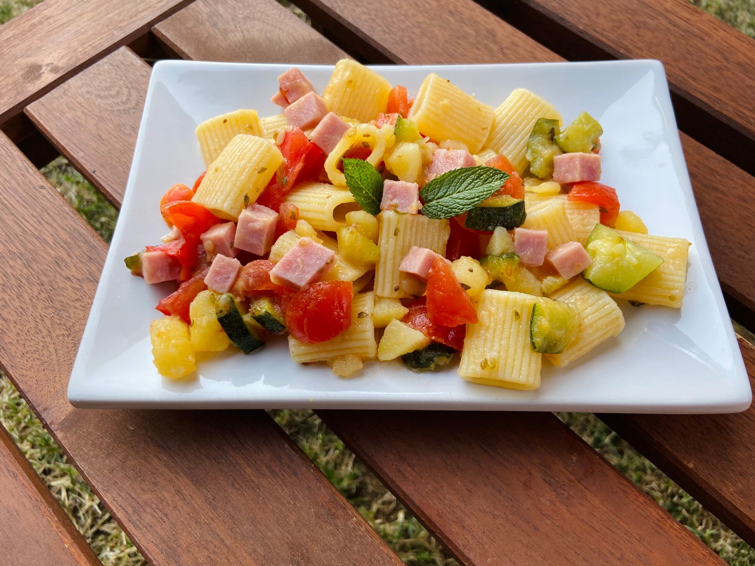 Pasta met ham en groenten