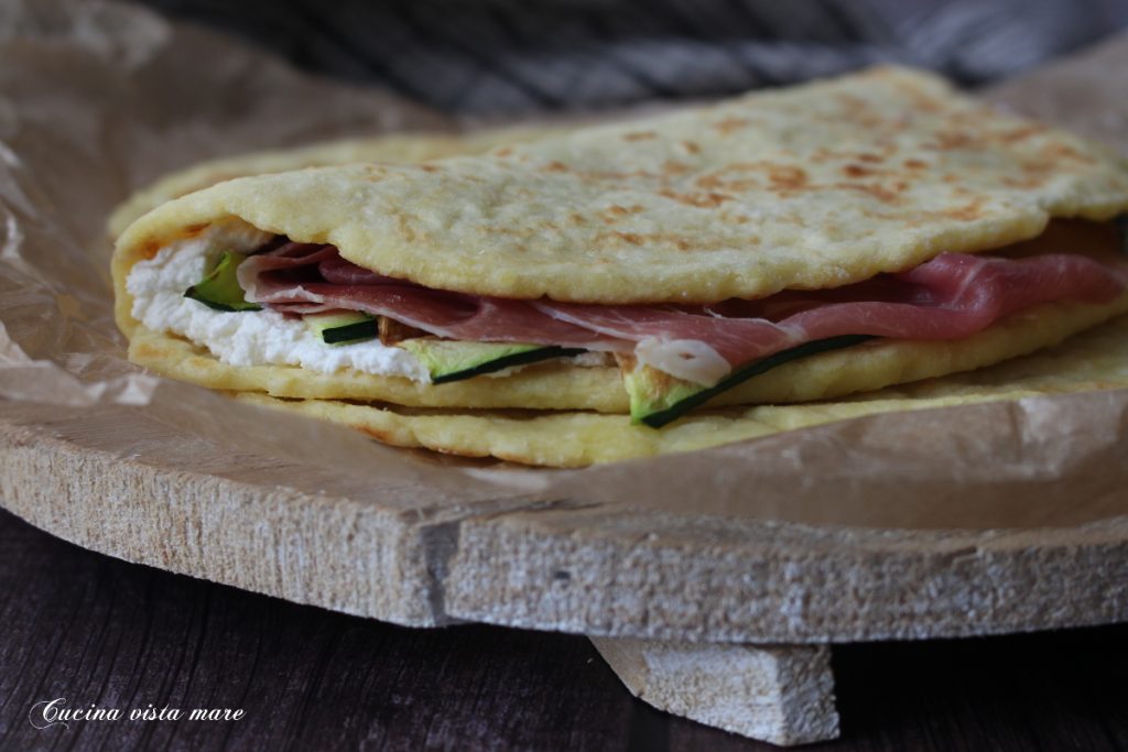 Aardappel-piadina's Cucina vista mare