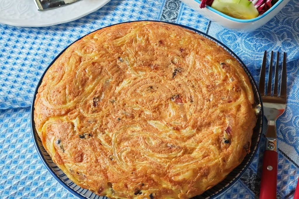 Spaghetti frittata alla carbonara