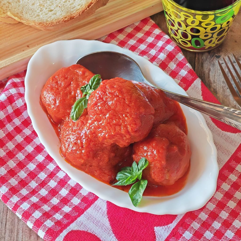 Gehaktballetjes in tomatensaus