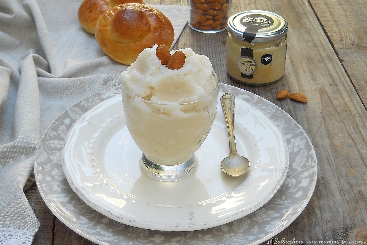 Siciliaanse amandelgranita
