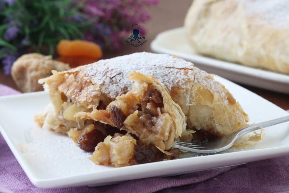 Appel- en notenstrudel met bladerdeeg