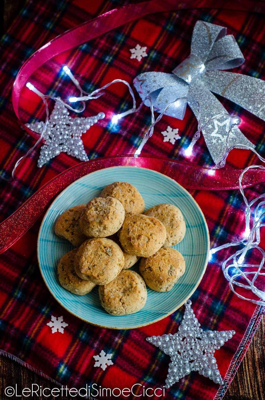 Cavallucci Toscani, een typisch recept dat gemakkelijk te bereiden is voor koekjes met een unieke geur!