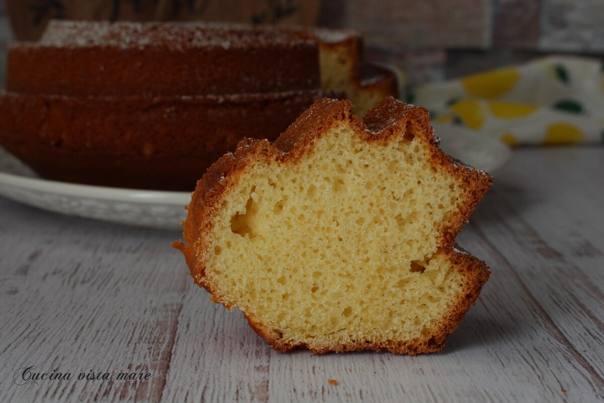 Citroen Bundt cake