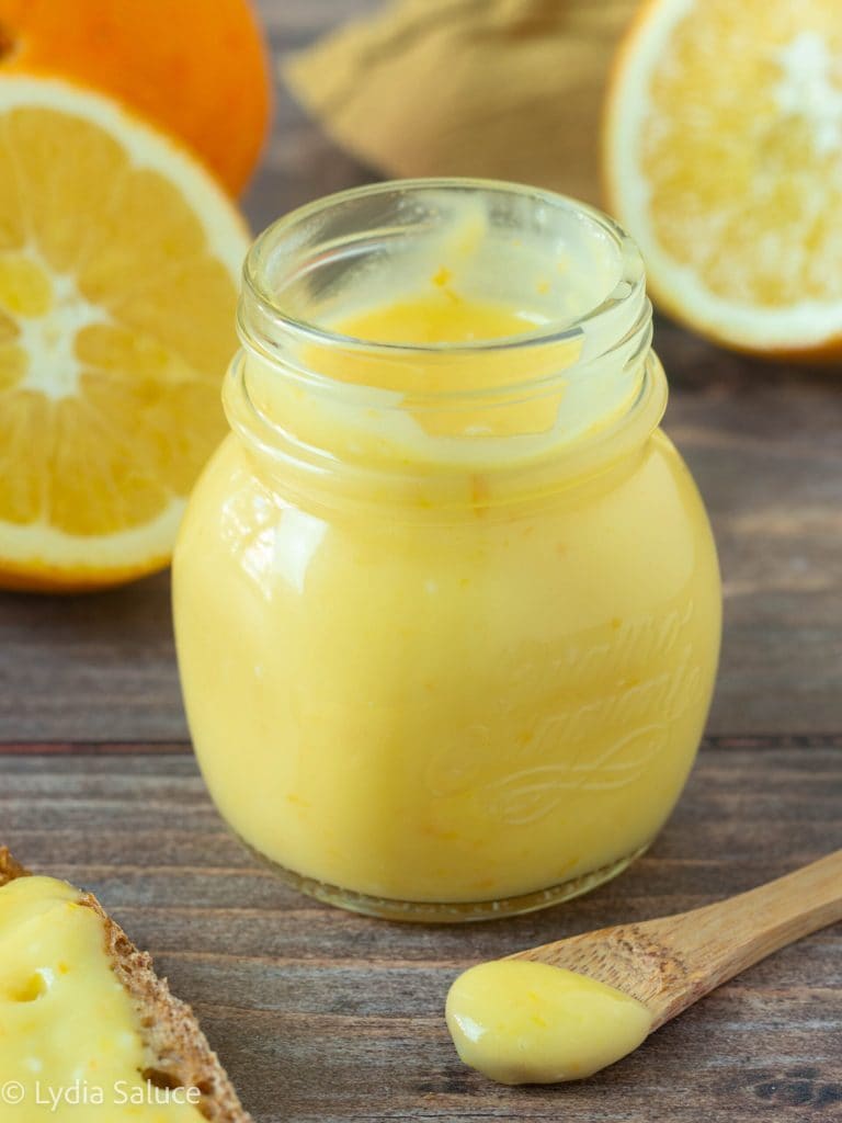 Sinaasappelmousse orange curd