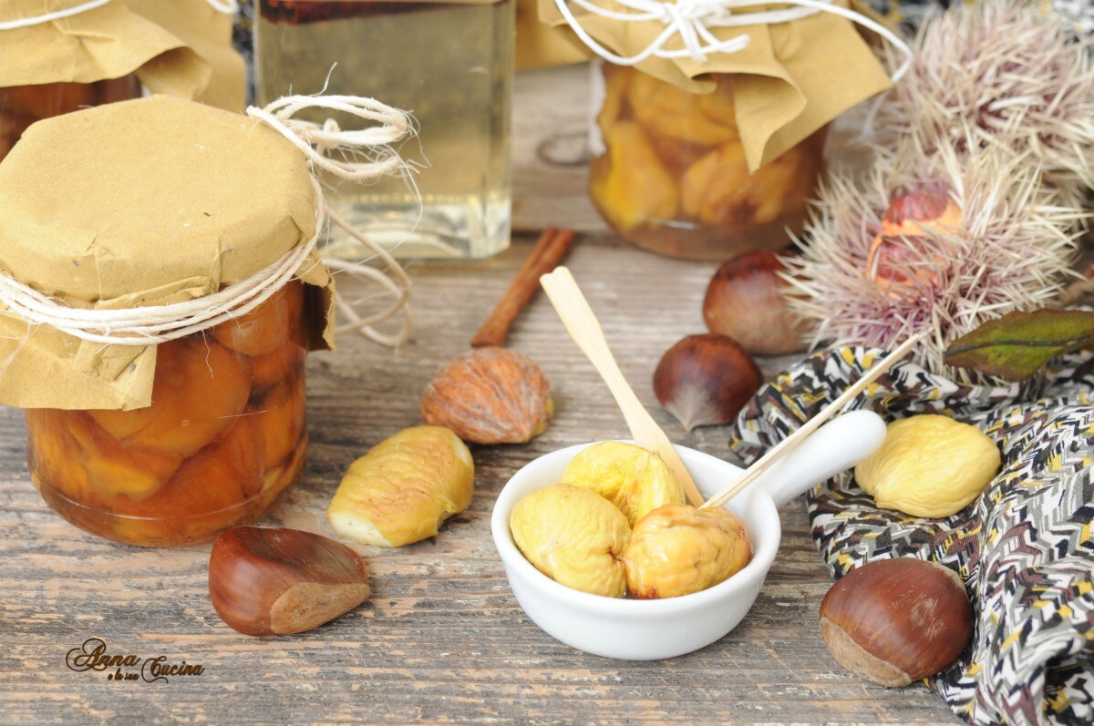 Kastanjes met siroop van grappa met citroen en kaneel