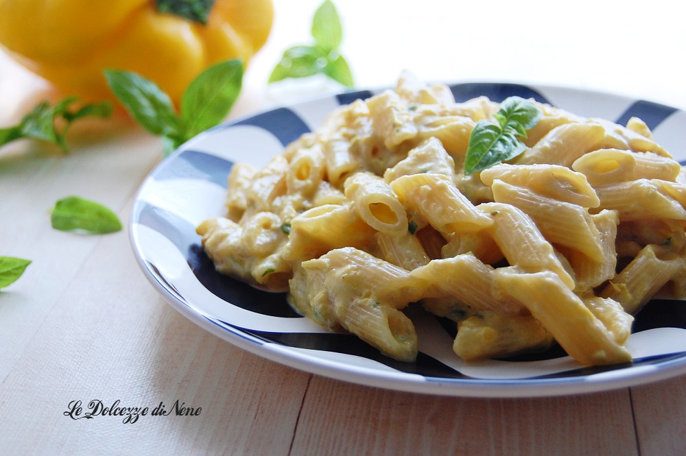 PASTA MET PAPRIKA EN RICOTTA SAUS