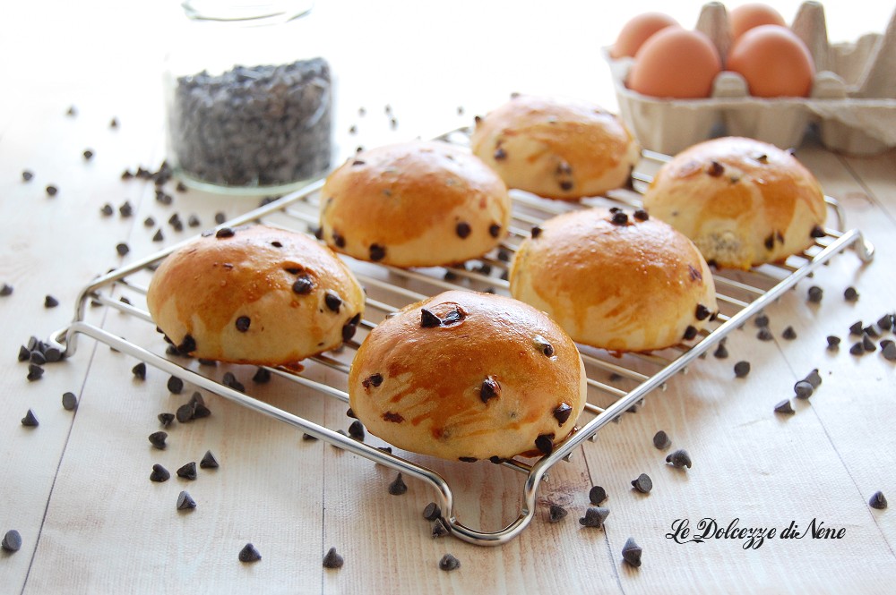 BROODJES MET CHOCOLADESTUKJES