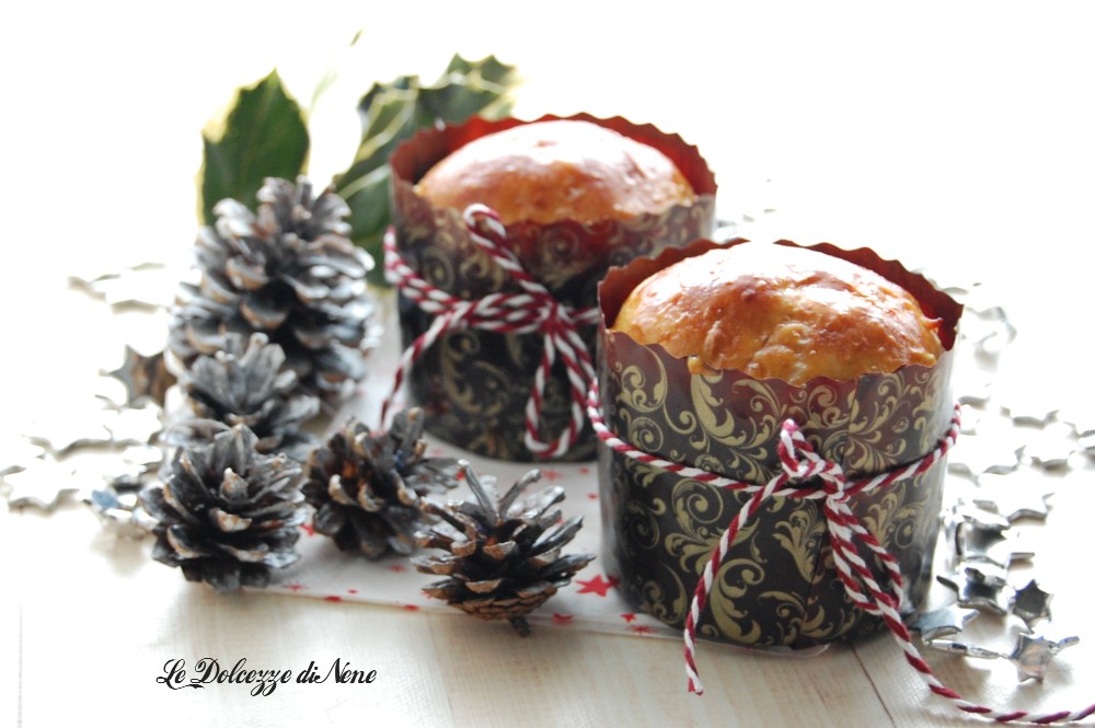 HARTIGE BRIOCHE PANETTONCINI MET SPECK EN NOTEN