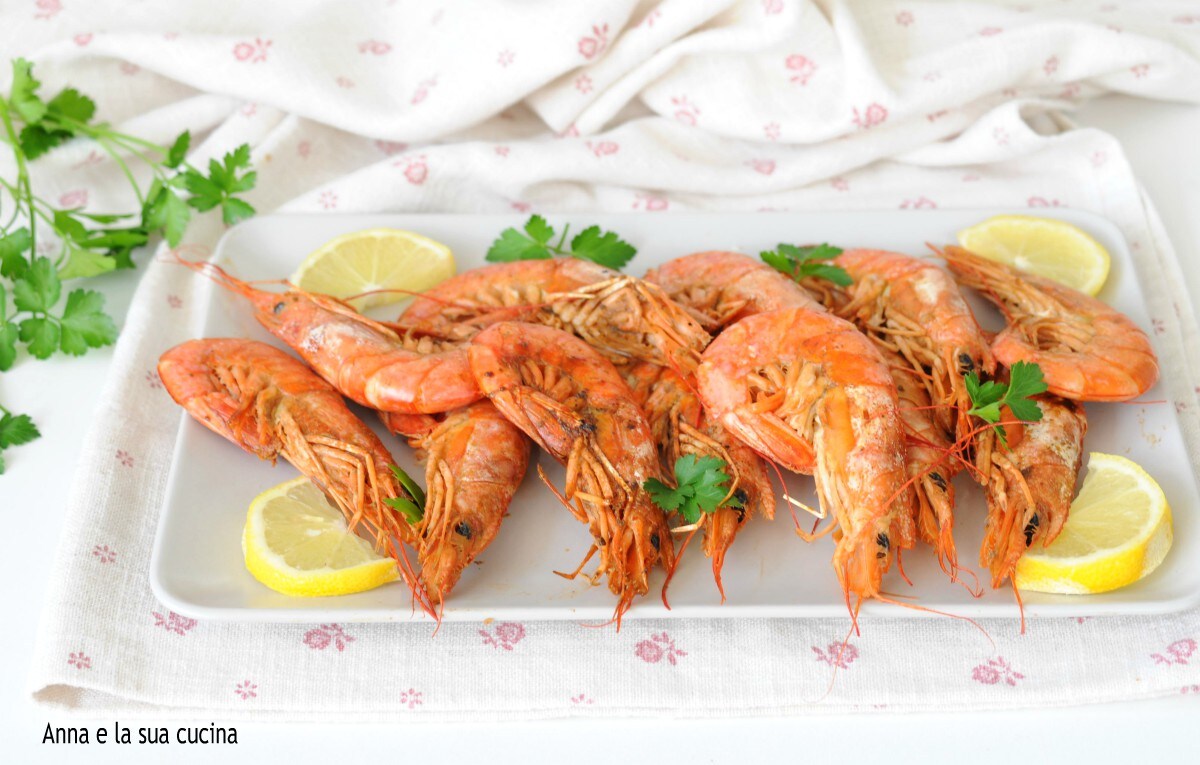 In de pan gegrilde garnalen