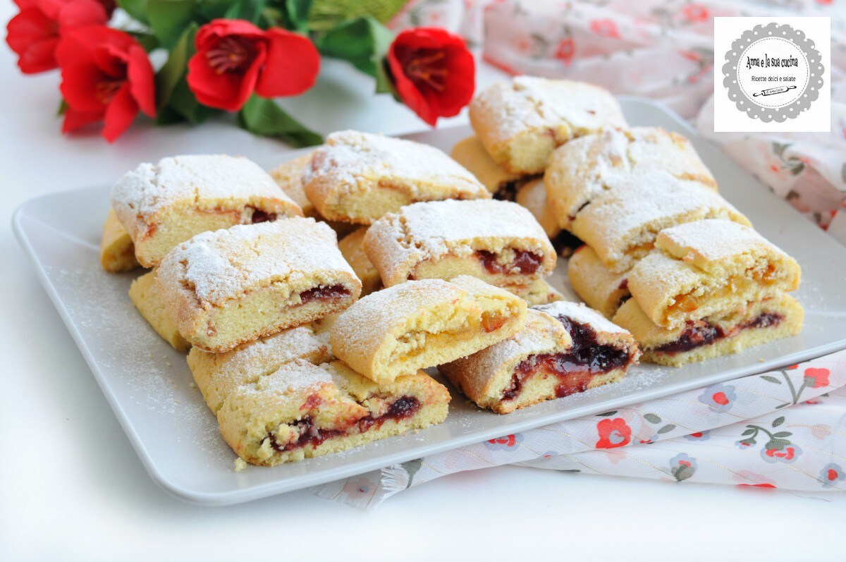 Lactosevrije opgerolde en gevulde koekjes