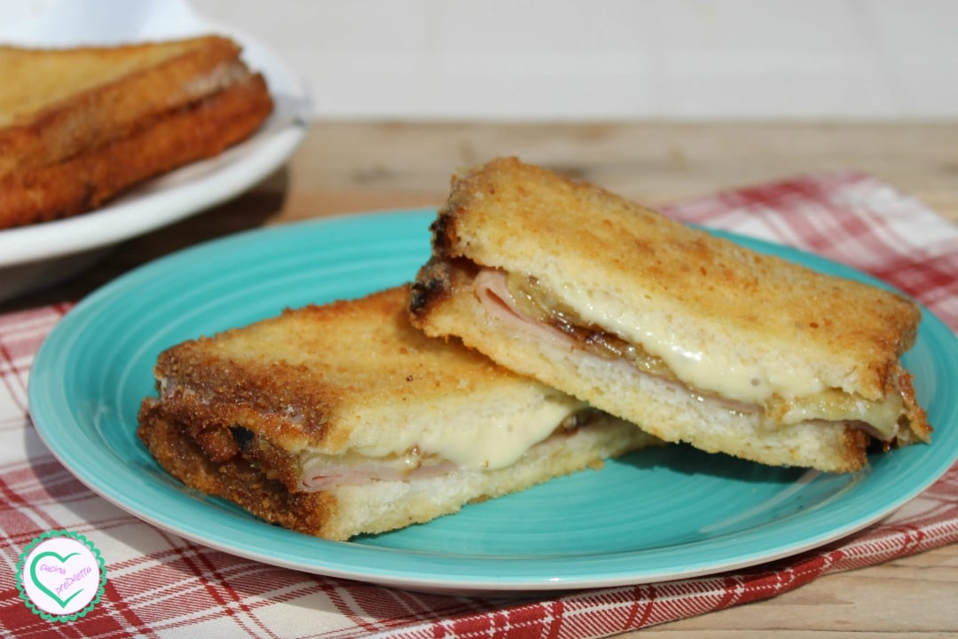 Gefrituurde Parmezaanse sandwiches