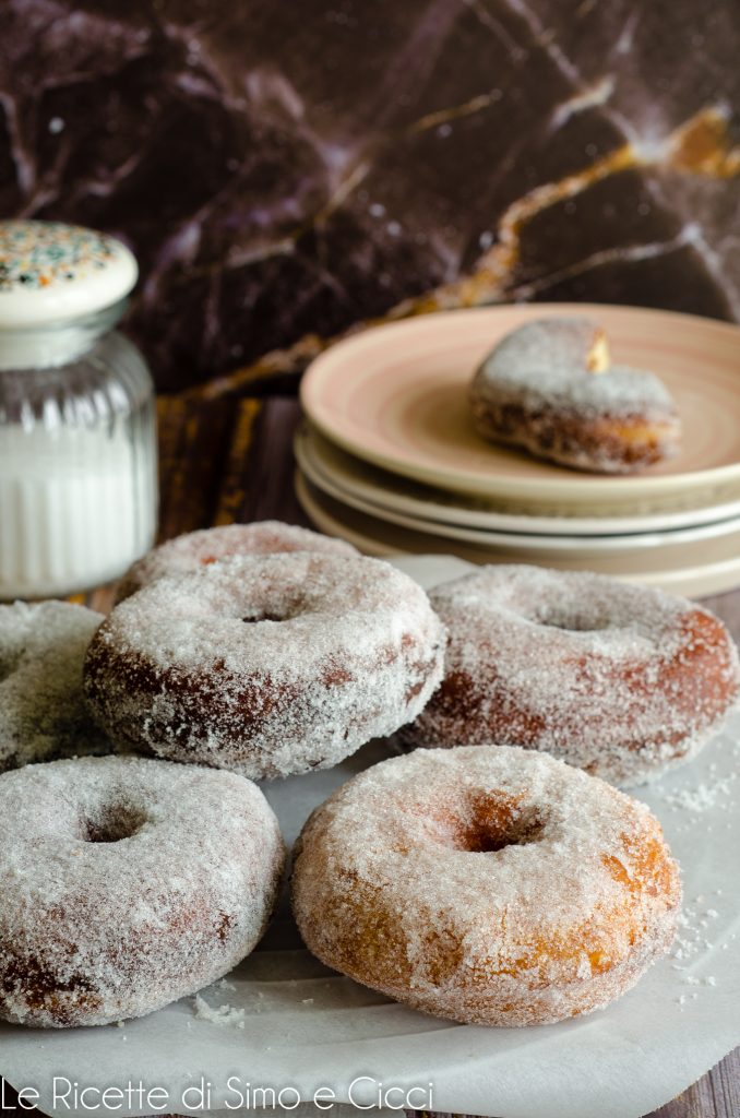 Gefrituurde donuts