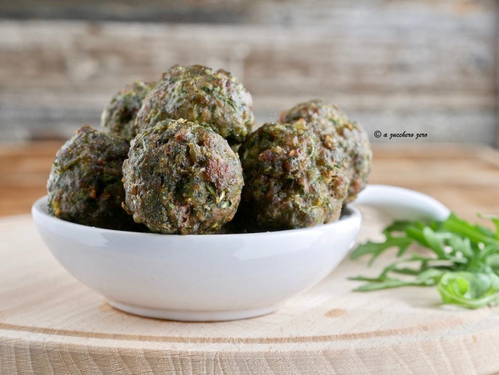 Gehaktballetjes met rucola uit de oven [zonder eieren]