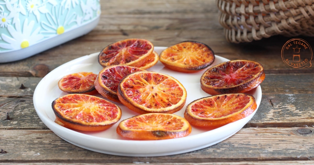 Gekarameliseerde sinaasappels in de heteluchtfriteuse