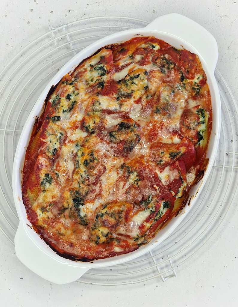 Gevulde conchiglioni met ricotta en spinazie uit de oven