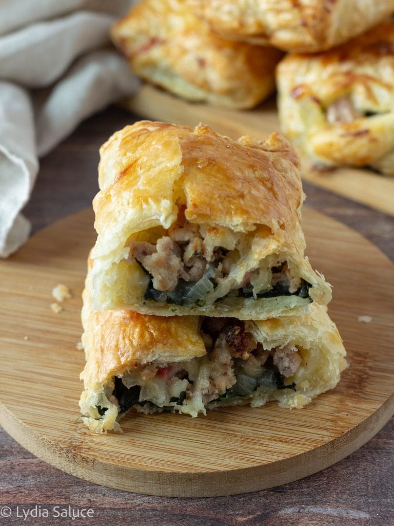 Gevulde gebakjes met spinazie