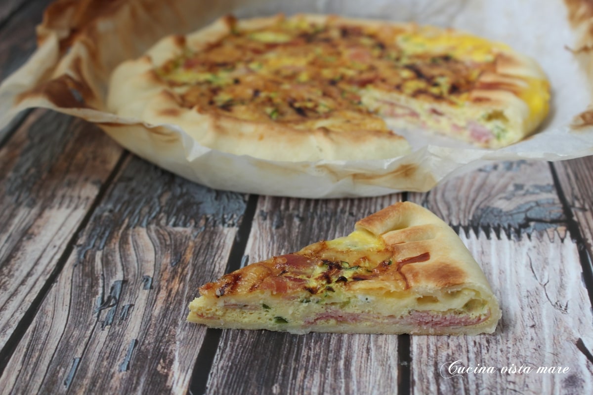 Hartige taart met ham en courgette