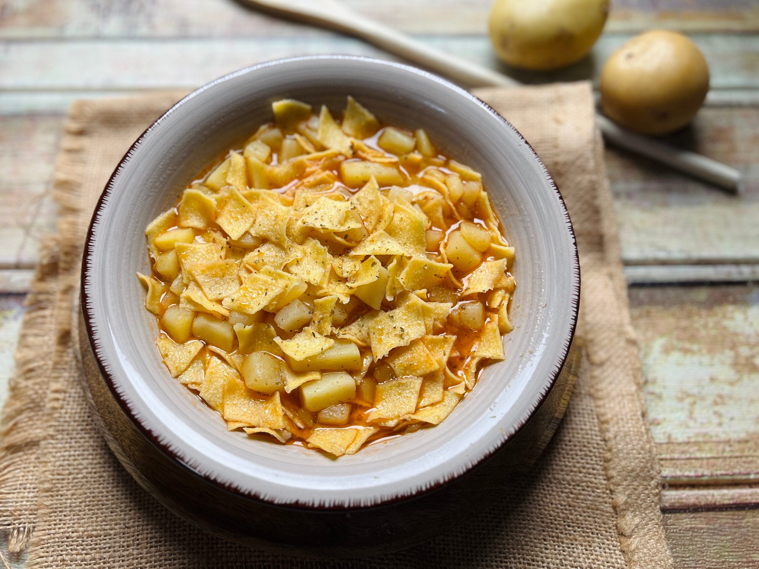 Maltagliati met aardappelen en spek