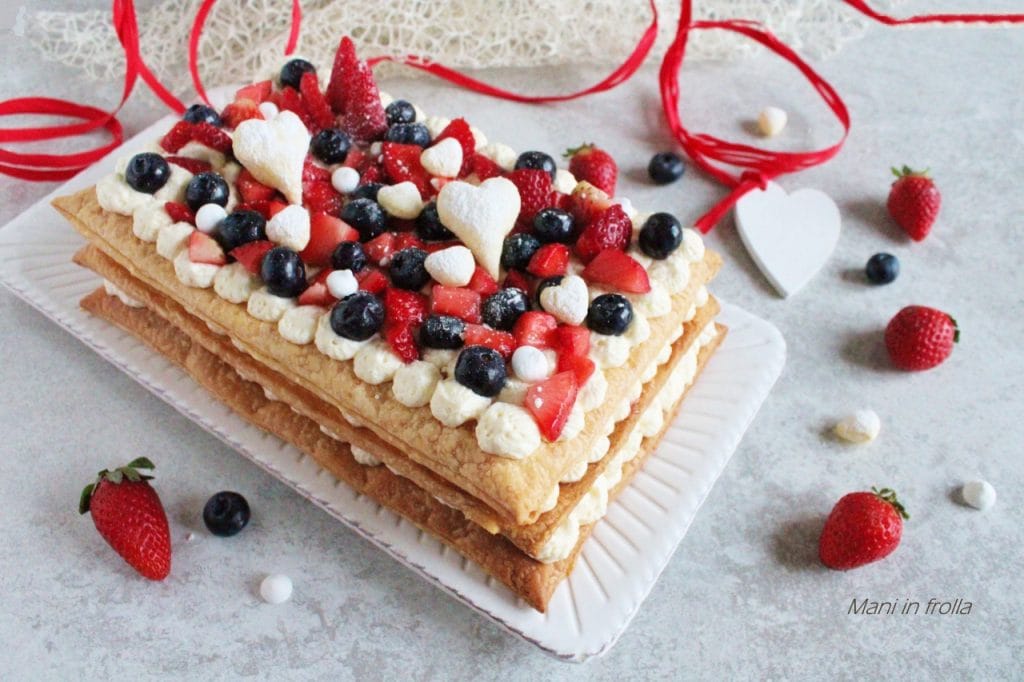 Millefeuille met Chantilly Crème Aardbeien en Bosbessen