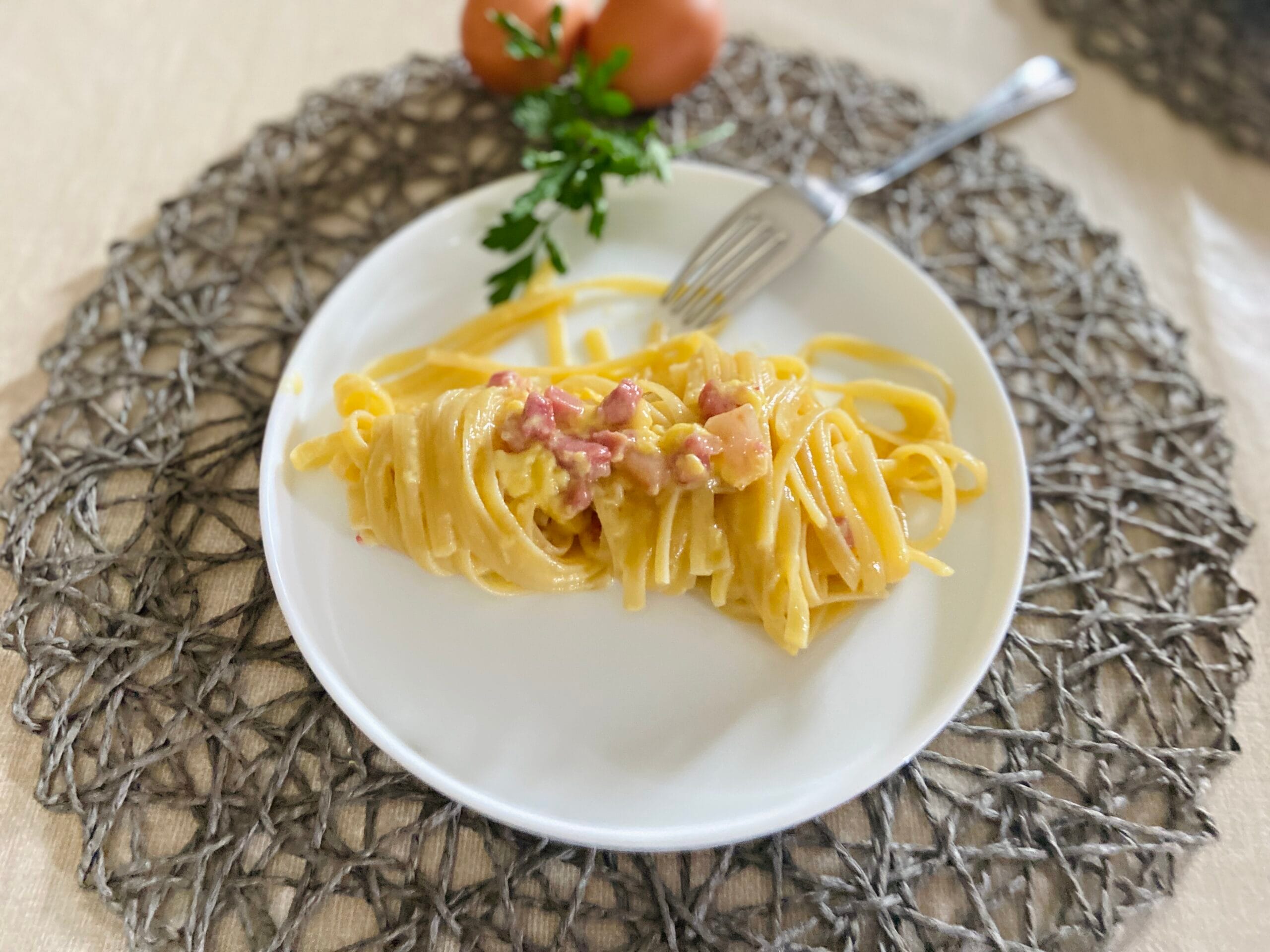 Super romige linguine met spekjes