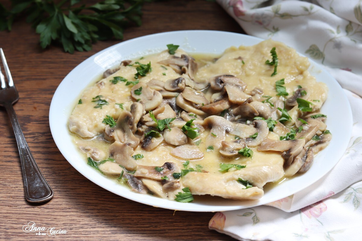 Romige kippenschnitzels met champignons
