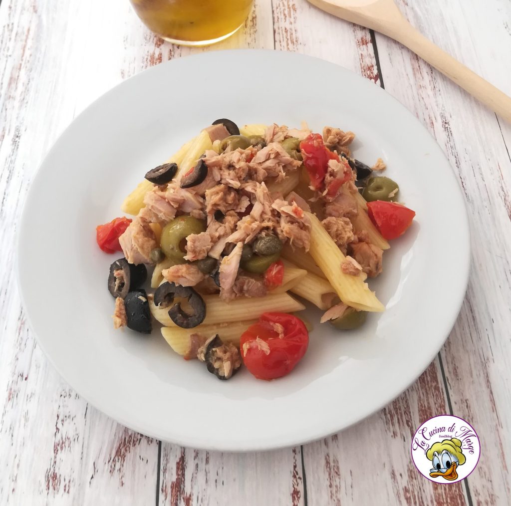 PASTA ALLA ZINGARA, een eenvoudig en snel recept om te maken. Een typisch mediterraan hoofdgerecht