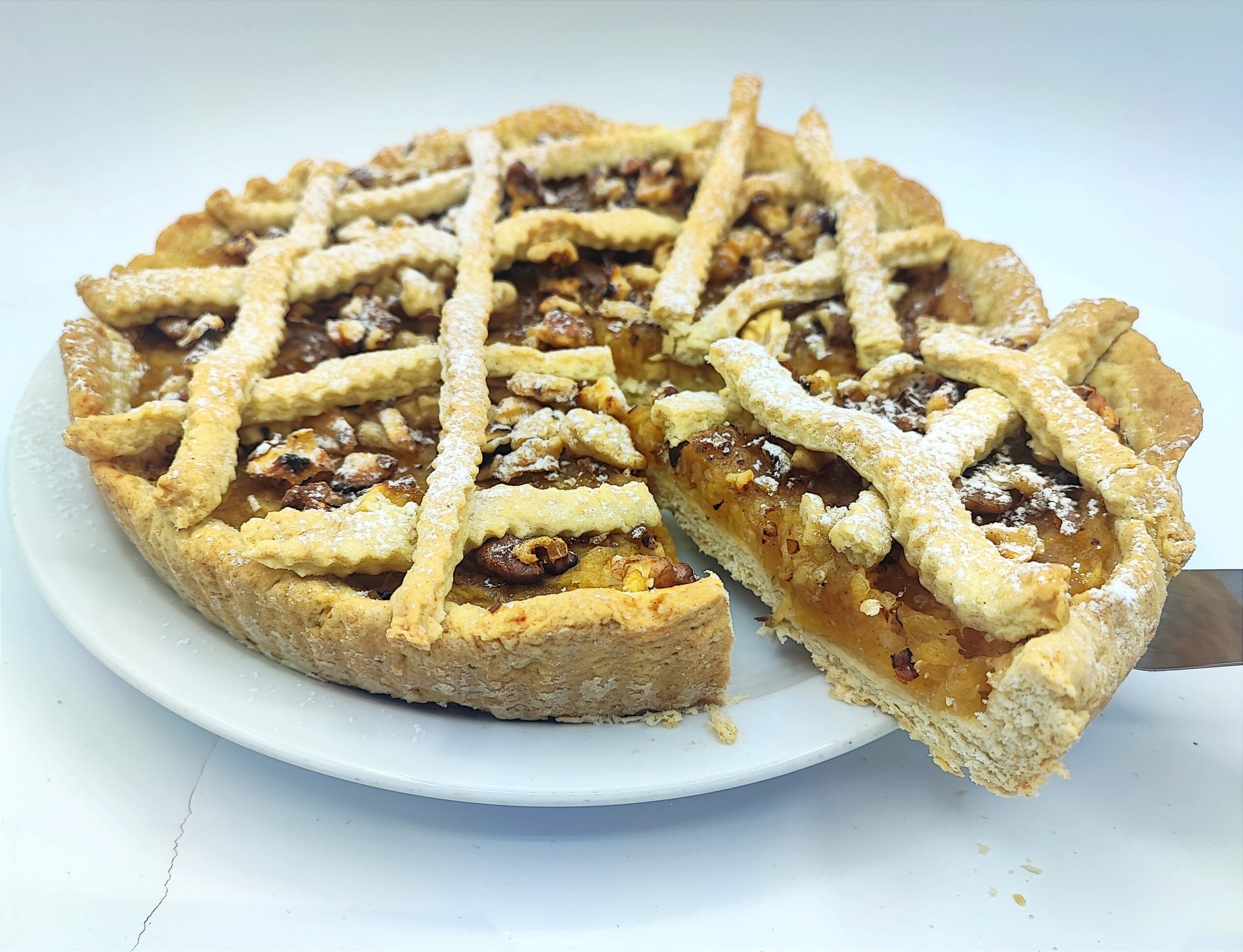 Appeltaart met walnoten zonder eieren, melk en boter
