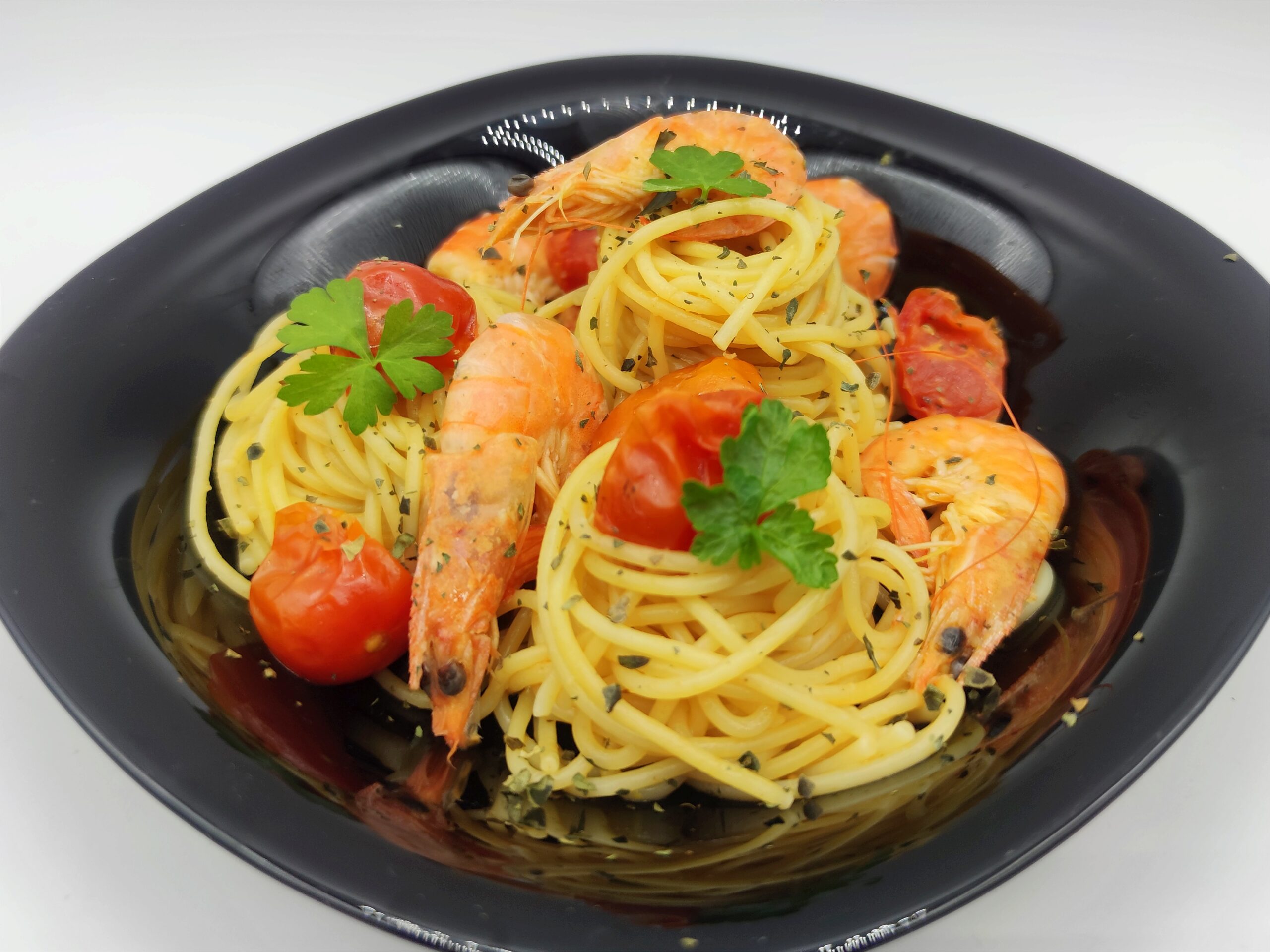 Spaghetti met garnalen en cherrytomaatjes