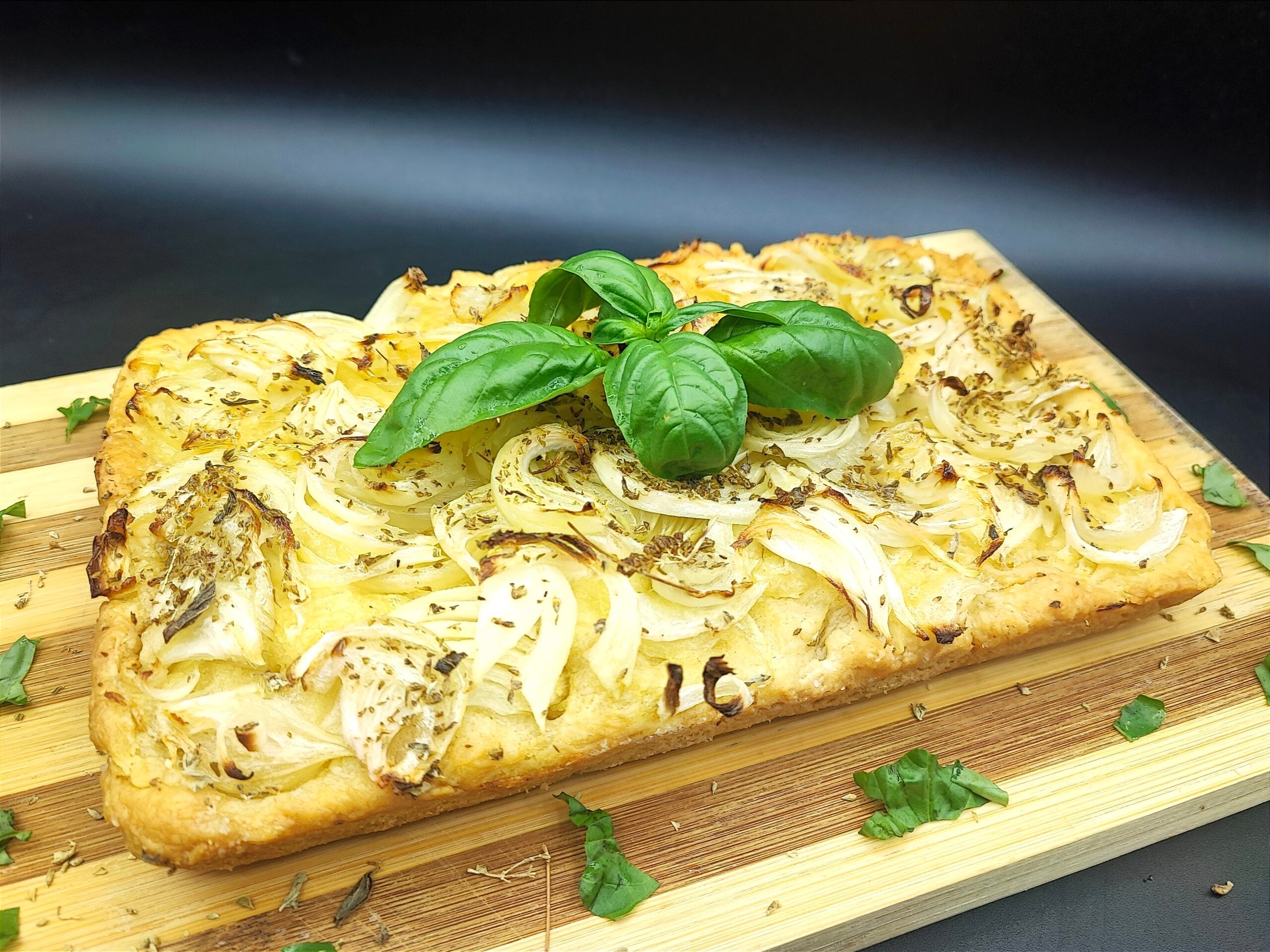 Snelle uienfocaccia