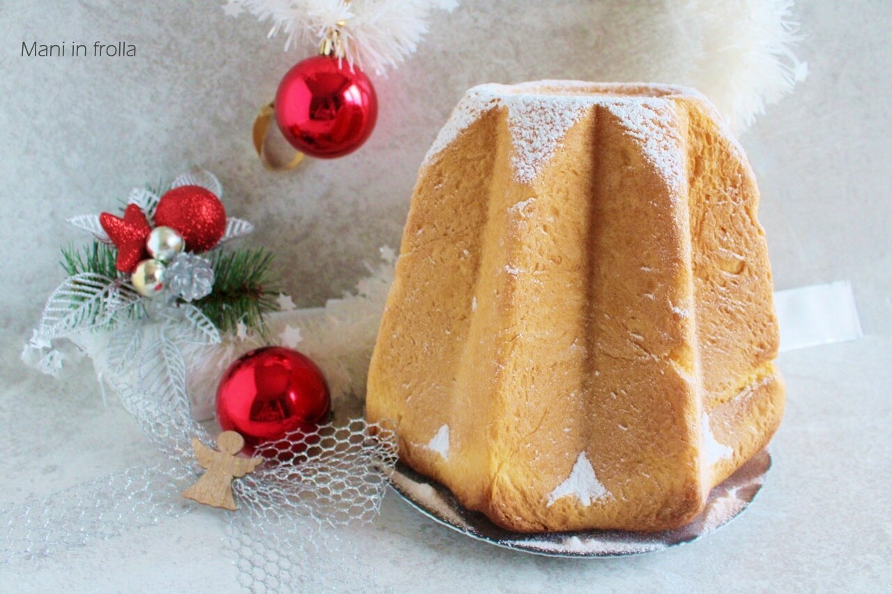 Pandoro met slechts één deeg