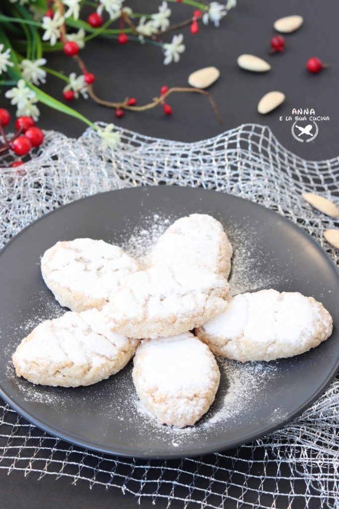 Ricciarelli zachte Toscaanse koekjes