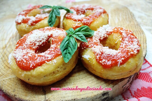 Gebakken Pizzadonut