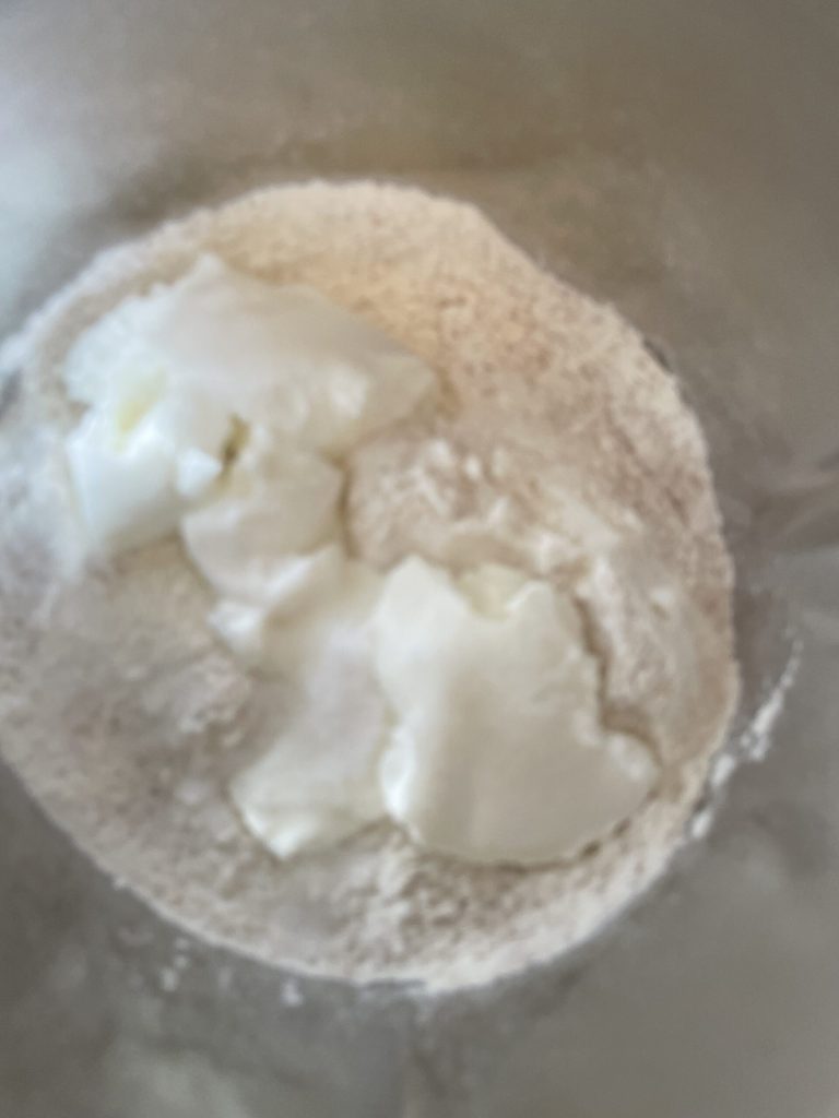 bloem en yoghurt
