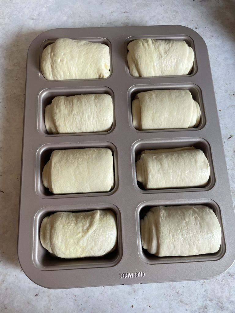 gerezen broodjes met olijfolie en zuurdesem