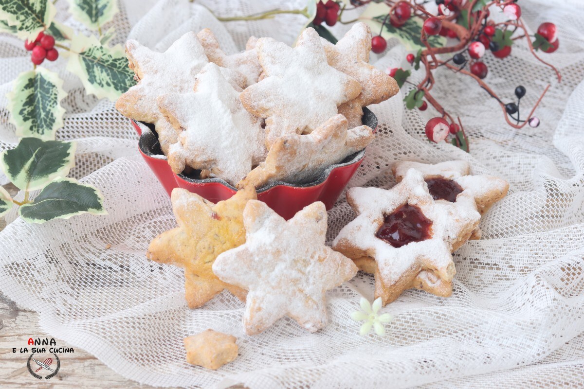 Kerststerkoekjes met amandelen